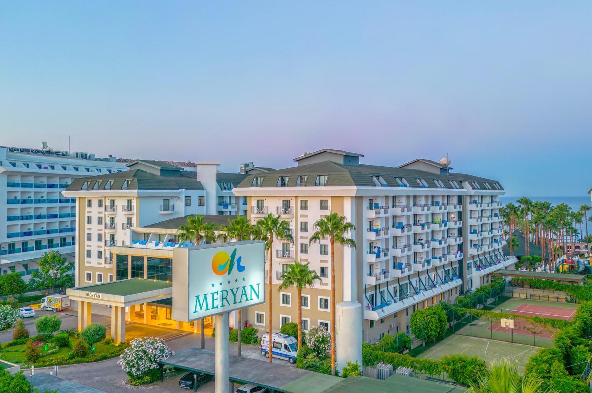 Meryan Hotel Okurcalar Ngoại thất bức ảnh